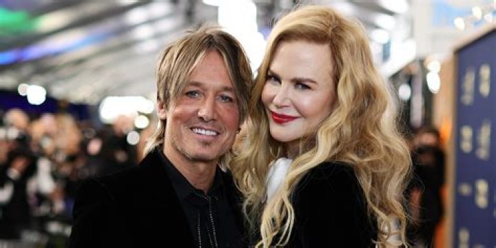 Does Keith Urban Have Siblings?