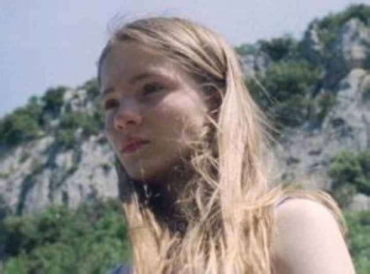 Freya Allan Wiki, Height, Age, Boyfriend, Family, Biography & More