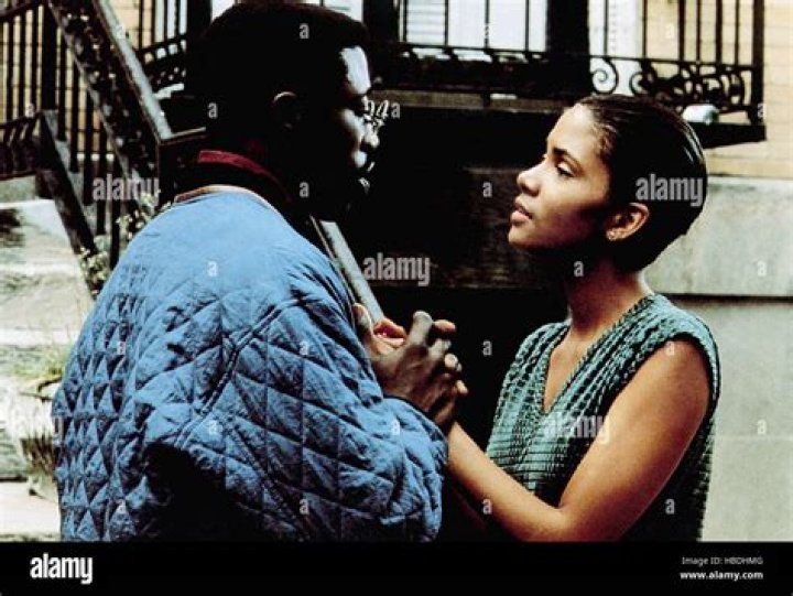 Wesley Snipes And Halle Berry